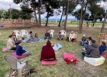 <a href="/actualites/ateliers-de-relaxation-meditation-en-pleine-nature-au-lucky-horse-mazan" class="active">Ateliers de relaxation &amp; méditation en pleine nature au LUCKY HORSE (Mazan)</a><div class="smartphoto_back_link"><a href="/multimedia">Retour aux albums</a></div><div class="smartphoto_date_album">Album publié le 05/06/2020</div>