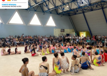 <a href="/actualites/gymnastique-rythmique-competition-regionale-ndeg2-1">GYMNASTIQUE RYTHMIQUE - Compétition régionale n°2</a><div class="smartphoto_back_link"><a href="/multimedia">Retour aux albums</a></div><div class="smartphoto_date_album">Album publié le 11/06/2024</div>