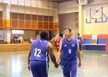 <a href="/actualites/basket-ball-lequipe-saint-bruno-de-bordeaux-triomphe-chez-les-veterans" class="active">Basket-Ball : L&#039;équipe Saint-Bruno de Bordeaux triomphe chez les vétérans</a><div class="smartphoto_back_link"><a href="/multimedia">Retour aux albums</a></div><div class="smartphoto_date_album">Album publié le 20/06/2019</div>