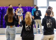 <a href="/actualites/gymnastique-rythmique-competition-interdepartementale-ndeg2-en-auvergne-rhone-alpes-0" class="active">GYMNASTIQUE RYTHMIQUE - Compétition interdépartementale n°2 en Auvergne-Rhône-Alpes</a><div class="smartphoto_back_link"><a href="/multimedia">Retour aux albums</a></div><div class="smartphoto_date_album">Album publié le 26/03/2024</div>