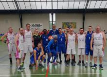 <a href="/actualites/retour-sur-le-tournoi-veterans-2019-dargentant">Retour sur le tournoi vétérans 2019 d&#039;Argentant</a><div class="smartphoto_back_link"><a href="/multimedia">Retour aux albums</a></div><div class="smartphoto_date_album">Album publié le 04/06/2019</div>