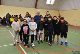 fscf_les_jeunes_des_cites_de_Bordeaux_vedettes_du_criterium_de_basket